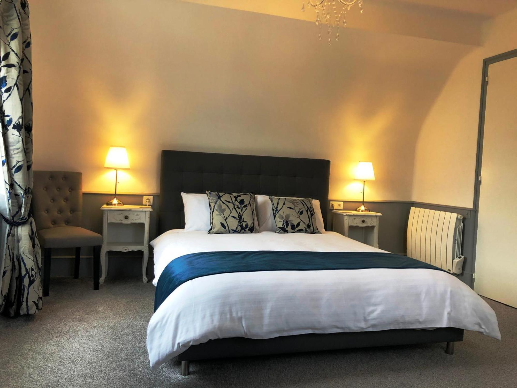No 6 B&B Landivy Zimmer foto