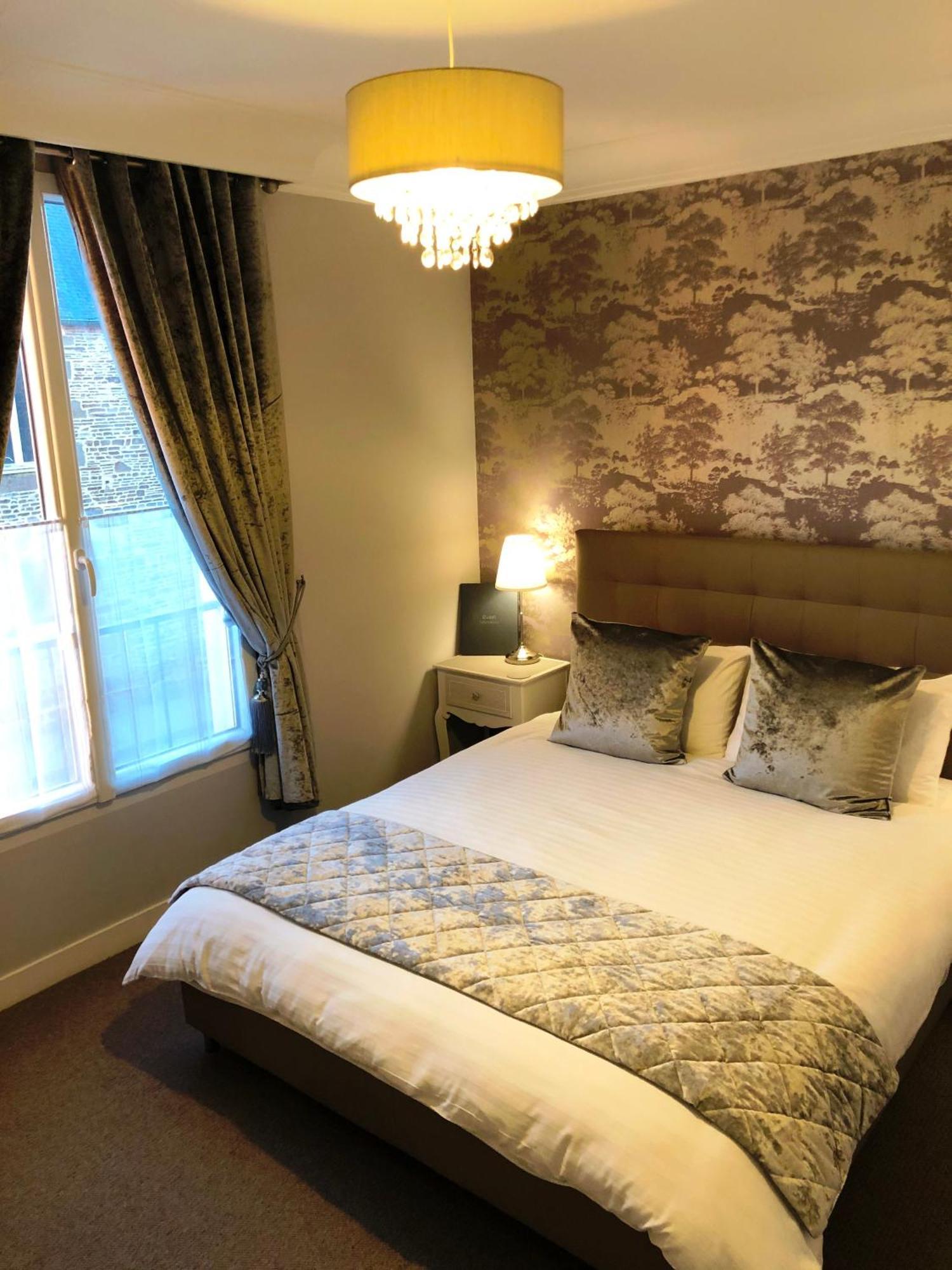 No 6 B&B Landivy Zimmer foto