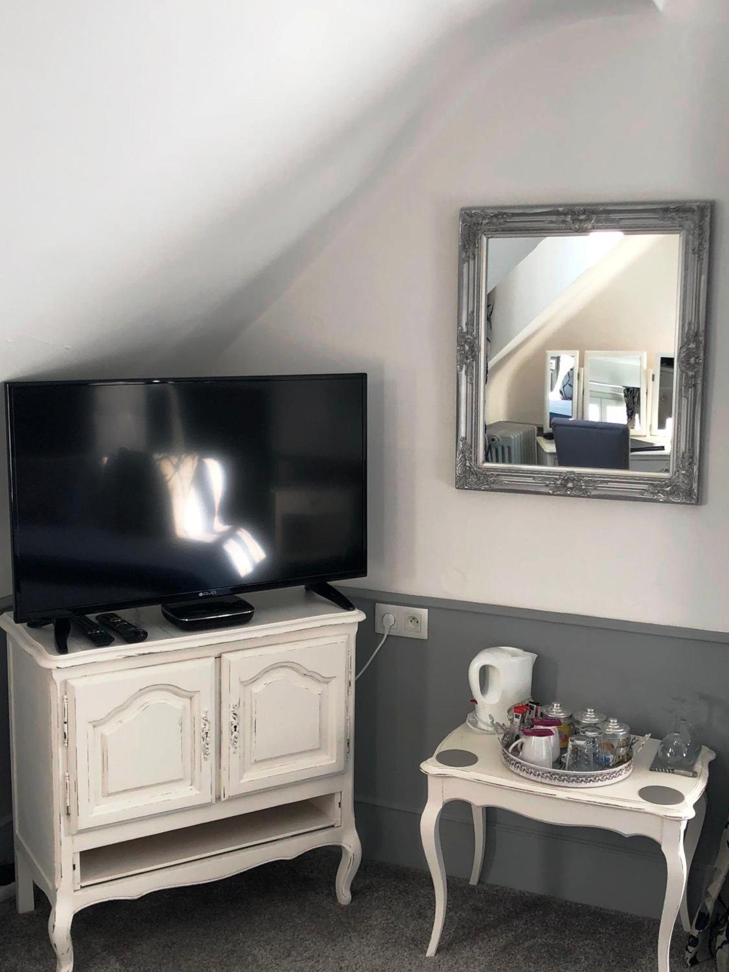 No 6 B&B Landivy Zimmer foto